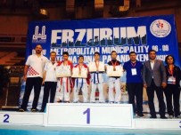 Hasan Celal Yıldırım'dan Çifte Başarı