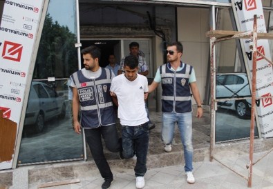 Kocaeli'de Telefon Dolandırıcısı Suçüstü Yakalandı