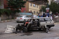 Otomobille Tanker Çarpıştı Açıklaması 2 Yaralı