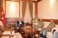 Paşalardan Vali Kamçı'ya Veda Ziyareti