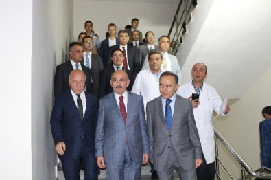 Sağlık Bakanı Müezzinoğlu, Erzurum'da Yaralı Asker Ve Polisleri Ziyaret Etti