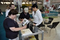 TURGUT ÖZAKMAN - Yenimahalle Belediyesi 84. İzmir Enternasyonel Fuarı'nda Boy Gösterdi