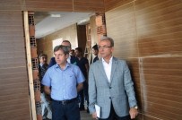 SALIH ALTUN - Bitlis Valisi Çınar, Yeni Valilik Binasında İncelemelerde Bulundu