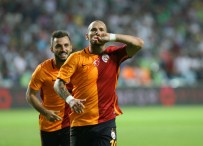 TÜRK TELEKOM ARENA - Aslan'ın İstanbul'da Bileği Bükülmedi