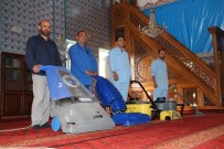 TAHIR ÖZTÜRK - Camilerde Bayram Temizliği