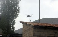 DURANKAYA - Hakkari-Çukurca Kara Yolunda Hava Hareketliliği