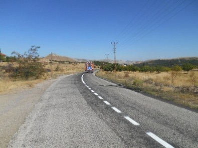Hekimhan'da Yol Çizme Çalışmaları Yapıldı