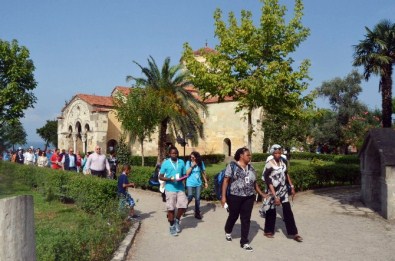 77 Ülkenin Büyükelçileri Ve Konsolosları Trabzon'da