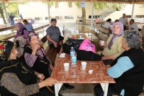 TUR OTOBÜSÜ - Huzurevi Sakinleri, Tarihi Mekanları Gezdi