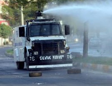 Diyarbakır'ın Sur ilçesinde ikinci emre kadar sokağı çıkma yasağı