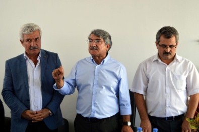 Fikri Sağlar Besni İlçesini Ziyaret Etti