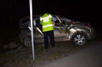 Kamyonet Traktöre Arkadan Çarptı Açıklaması 5 Yaralı