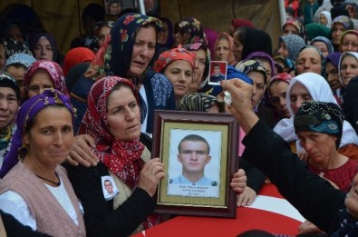 Şırnak'ta Şehit Olan Polis Memuru Yıldırım Son Yolculuğuna Uğurlanacak