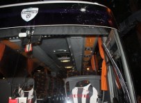 ALINUR AKTAŞ - Taşlı Saldırıya Kınama