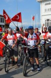 ORHAN ÇIFTÇI - ''Kuruluştan Kurtuluşa Bisiklet Turu' Sporcuları Mudanya'da Bayraklarla Karşılandı
