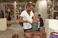 HAKAN AKKAYA - Ünlü Modacı Akkaya'dan Fuar Ziyareti