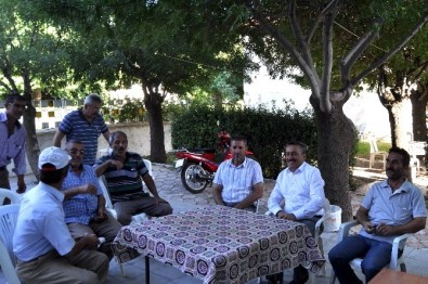 Başkan Tutal, Kesecik'te Vatandaşlarla Buluştu