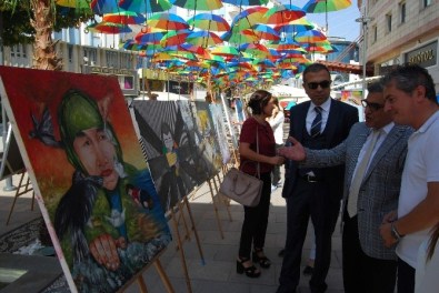 Gazi Muhtarpaşa'da 'Demokrasi' Sergisi Açıldı