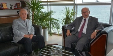 Tekirdağ Büyükşehir Belediye Başkanı Albayrak'tan Tredaş'a Ziyaret