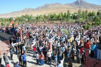 BEKIR KAYA - Van'da Çıkan Olaylarda Hayatını Kaybeden Şahıs Toprağa Verildi