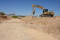 BOSTANBAŞı - Yeni Yol Açma Çalışmaları Devam Ediyor