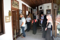 HAKAN YUSUF GÜNER - Gezi Otobüsü Afyonkarahisar'da Kent Turuna Başladı