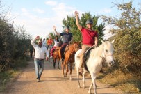 SOSYOLOG - Görme Engellilere Atlı Safari