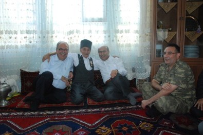 İl Protokolü'nden Muharip Gazilere Ziyaret