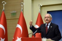 KADİR GÖKMEN ÖĞÜT - İzmir'den Vazgeçmedi