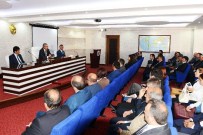 Vali Deniz, Okul Müdürleriyle Toplantı Yaptı