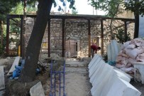 EYÜP BELEDİYESİ - Arakiyeci Caferağa Camii Restore Ediliyor