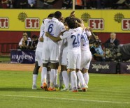 Paşa Deplasmanda 'Es'ti