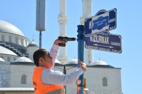 ÜÇPıNAR - Ankara Büyükşehir Belediyesi Tabelalara Zarar Verenler Hakkında Yasal İşlem Başlatıyor