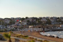AYVALIK BELEDİYESİ - Ayvalık'ta Duba Plajına Mavi Bayrak Geri Geldi