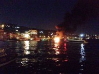 SÜRAT TEKNESİ - Beşiktaş Açıklarında Sürat Teknesi Alev Alev Yandı