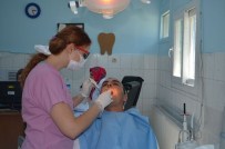 DİŞ DOKTORU - Kula Devlet Hastanesi, Dört Diş Hekimi İle Hizmet Veriyor