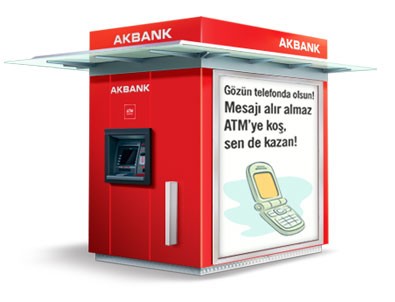 Akbank ATM'lerinden para çekmek için cep telefonu yeterli