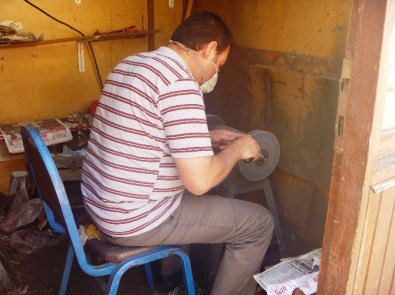 Bıçak Bileyicileri Bayram Mesaisinde