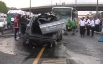Metrobüs Seferlerini Durduran Kaza Açıklaması 4 Yaralı