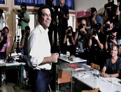 Yunanistan yine 'SYRIZA' dedi