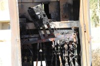 ELEKTRİK TRAFOSU - Başkale'de Elekrik Trafosu Yandı