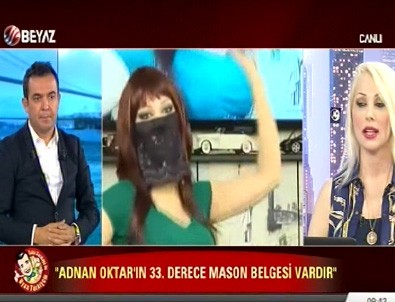 'IŞİD PKK'nın kökünü kazıyacak' denilince sunucu şaştı kaldı