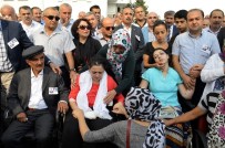 ULU CAMİİ - Kazada Hayatlarını Kaybeden Cengiz Ve Eşi Ayten Berber, Toprağa Verildi