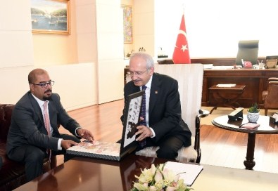Kılıçdaroğlu, Foto Muhabirleriyle Görüştü