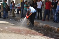 BAYRAM ALIŞVERİŞİ - Silopi'de Köy Muhtarlarına Silahlı Saldırı Açıklaması 1 Ölü, 1 Yaralı