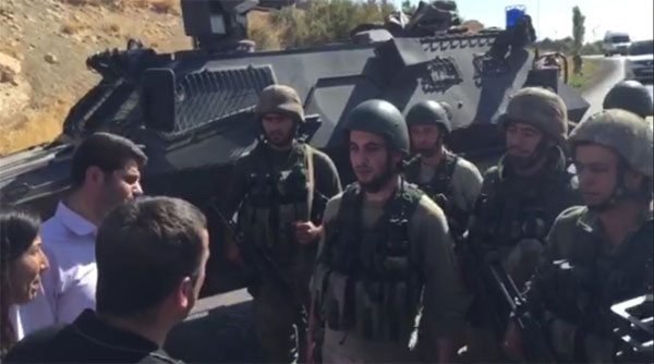 HDP'li vekil canlı kalkan olmak istedi