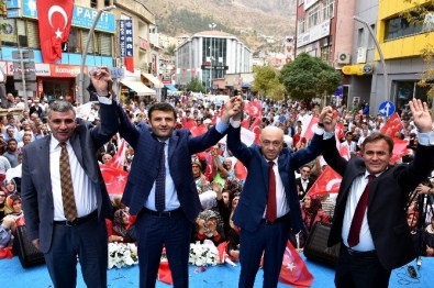 Gümüşhane'de AK Parti Adayları Sahaya İndi
