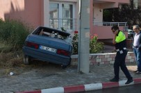 ALKOL MUAYENESİ - Virajı Alamayan Otomobil Bahçeye Uçtu