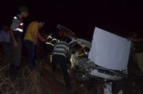 Kula'da 2 Otomobil Kafa Kafaya Çarpıştı Açıklaması 2 Si Ağır, 5 Yaralı