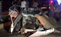 BAYRAM ALIŞVERİŞİ - Sakarya'da Trafik Kazası Açıklaması 2 Ölü, 1 Ağır Yaralı